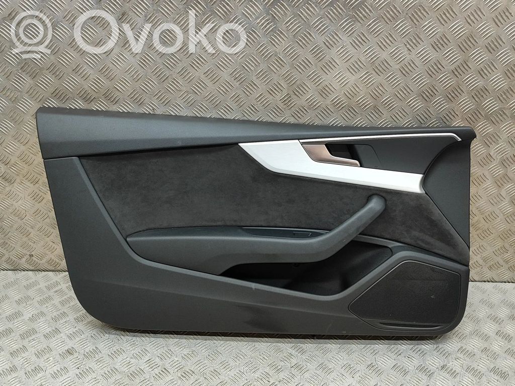 Audi A5 Boczki / Poszycie drzwi przednich 