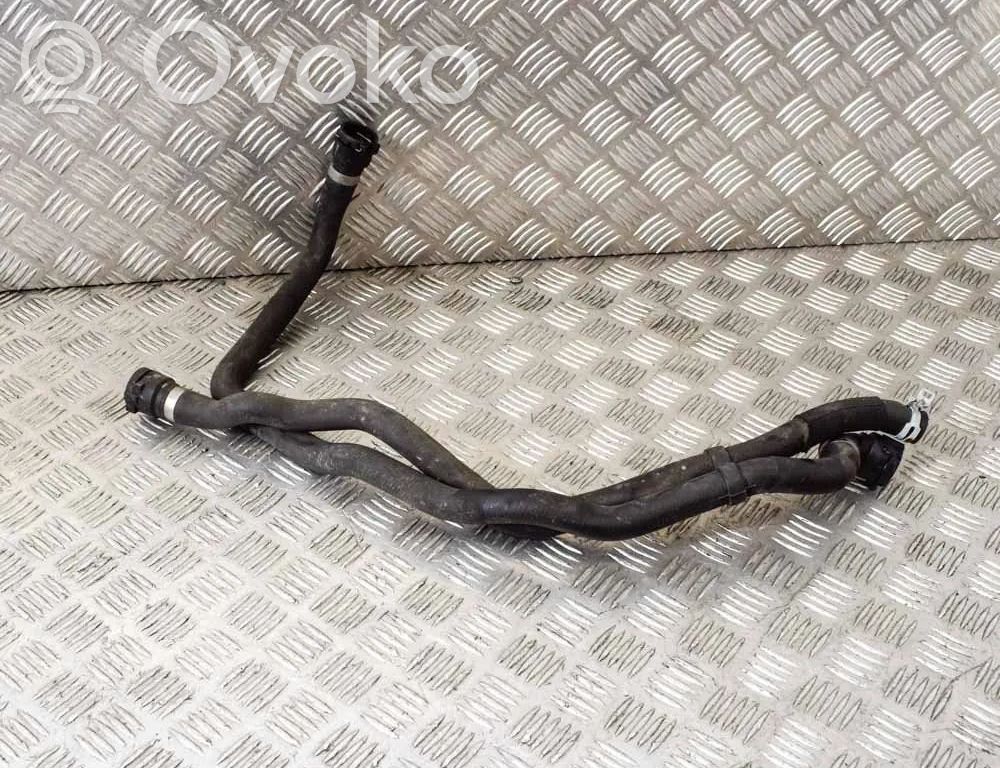 Engine coolant pipe/hose   9124076