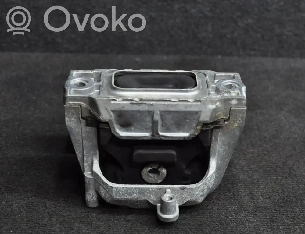 Audi A3 S3 8P Engine mount bracket 