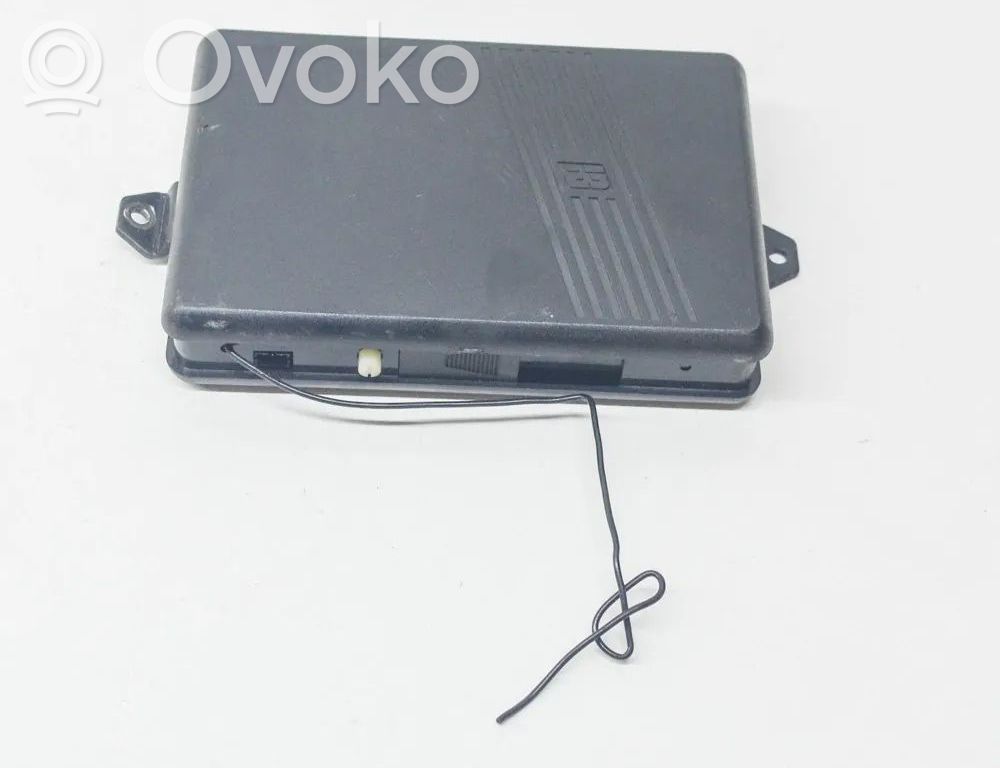 Toyota Land Cruiser (FJ80) Alarm control unit/module 