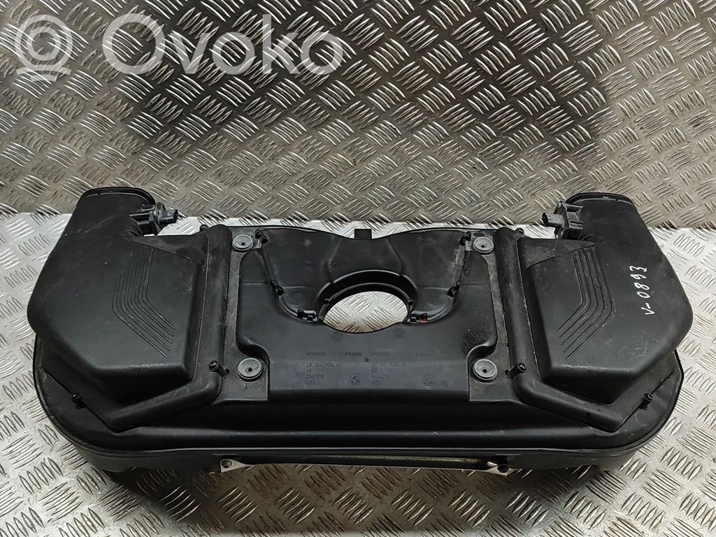 BMW 5 G30 G31 G38 Obudowa filtra powietrza 