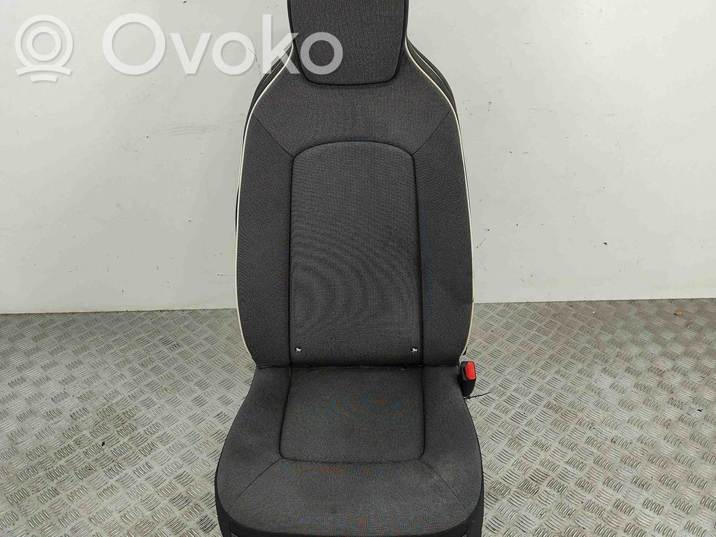 Renault Zoe Etumatkustajan istuin 