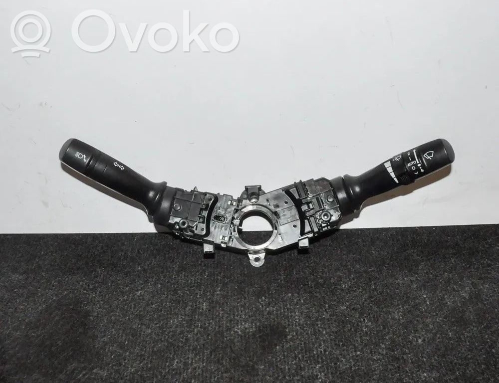 Indicator stalk