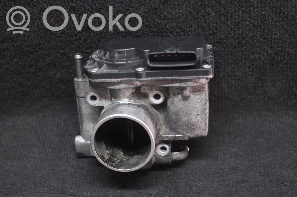 Throttle valve   R2AA136B0