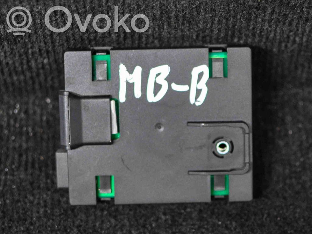 Mercedes-Benz A W169 Amplificatore antenna 
