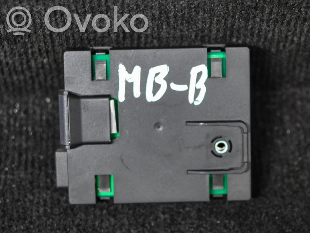 Amplificatore antenna   A1698200475