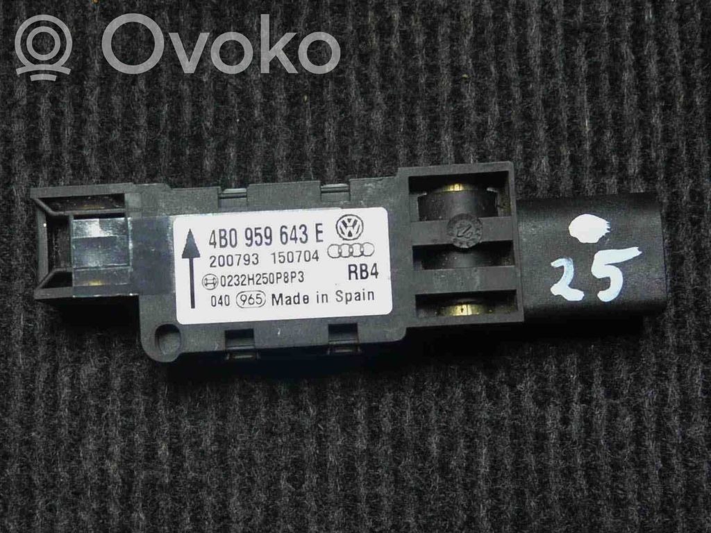Sensor impacto/accidente para activar Airbag   4B0959643E