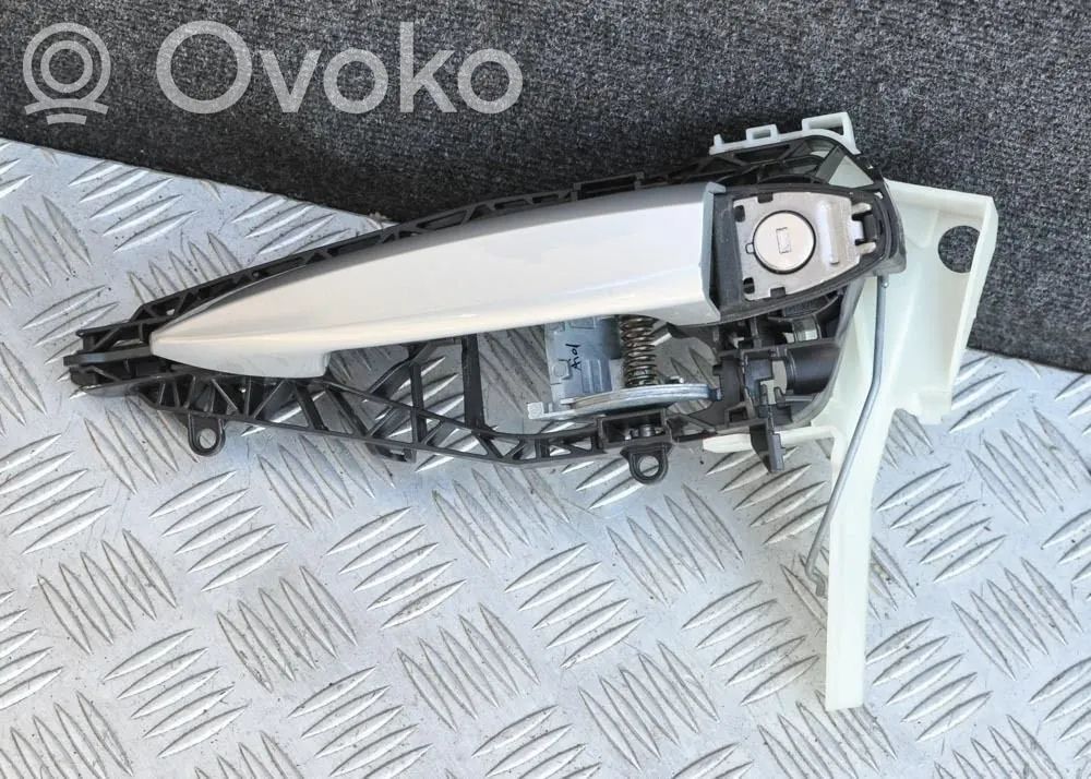 BMW 2 F45 Maniglia esterna per portiera anteriore 