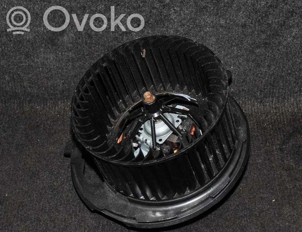 Lämmittimen puhallin   3C1820015Q