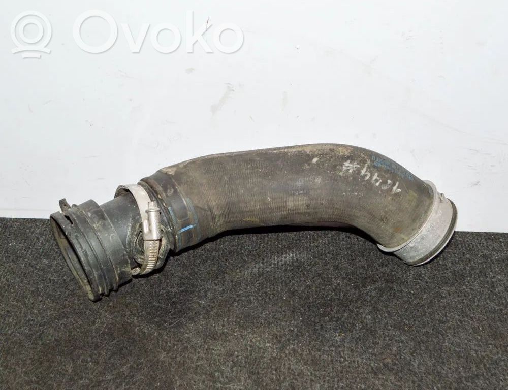 Volkswagen Transporter - Caravelle T5 Furtun/conductă intercooler 