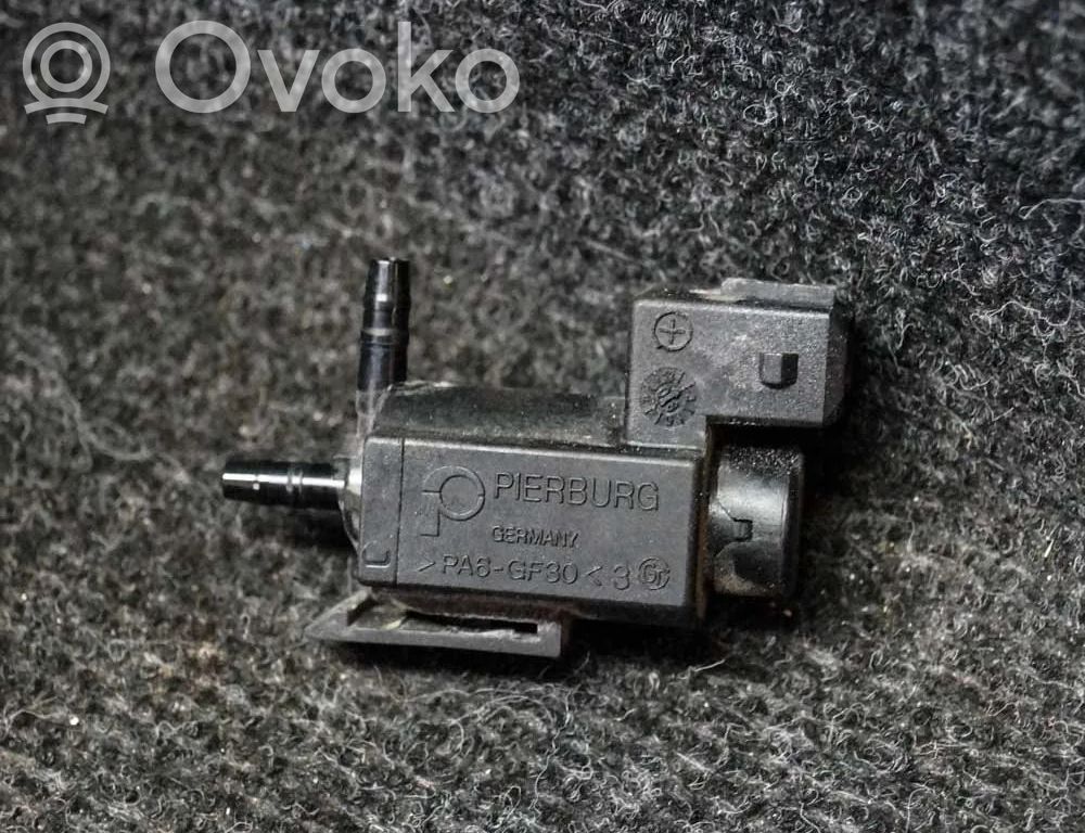 BMW 7 F01 F02 F03 F04 Elettrovalvola turbo