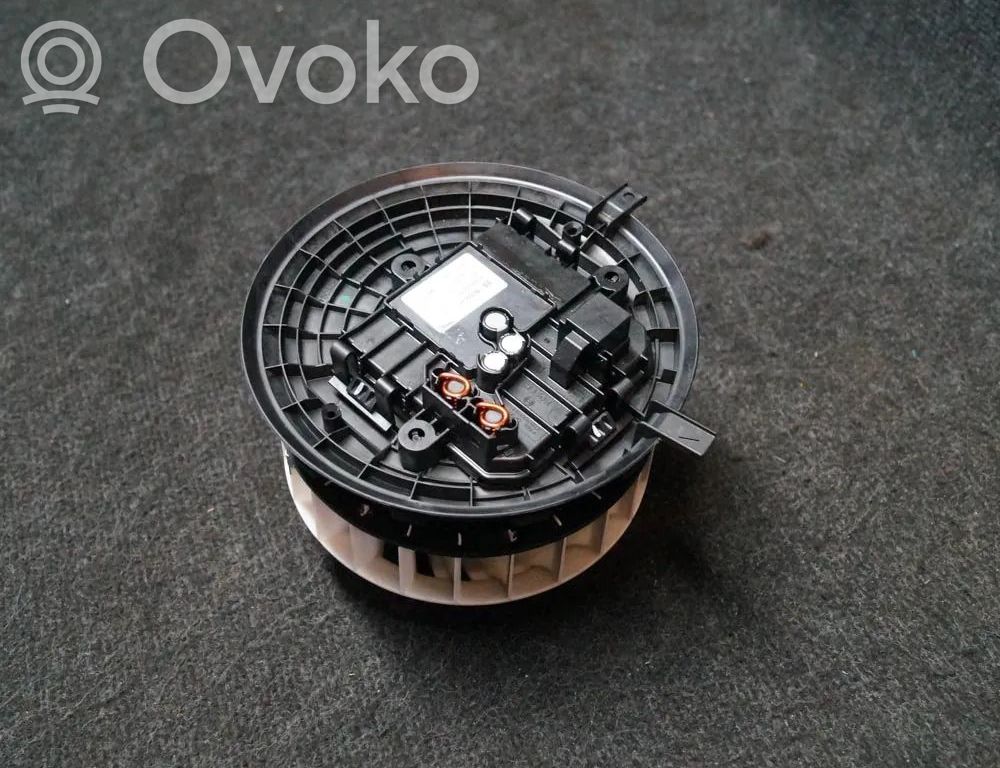Mercedes-Benz C W205 Ventola riscaldamento/ventilatore abitacolo 