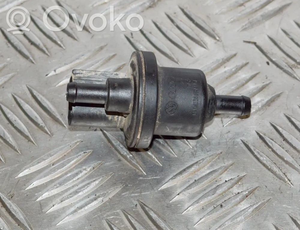 Volkswagen Golf V Solenoid supapă turbosuflantă 