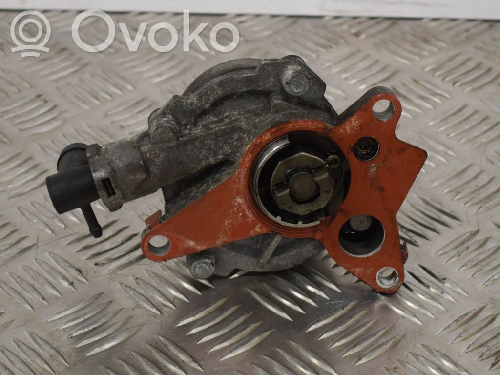Opel Vivaro Pompa podciśnienia / Vacum 