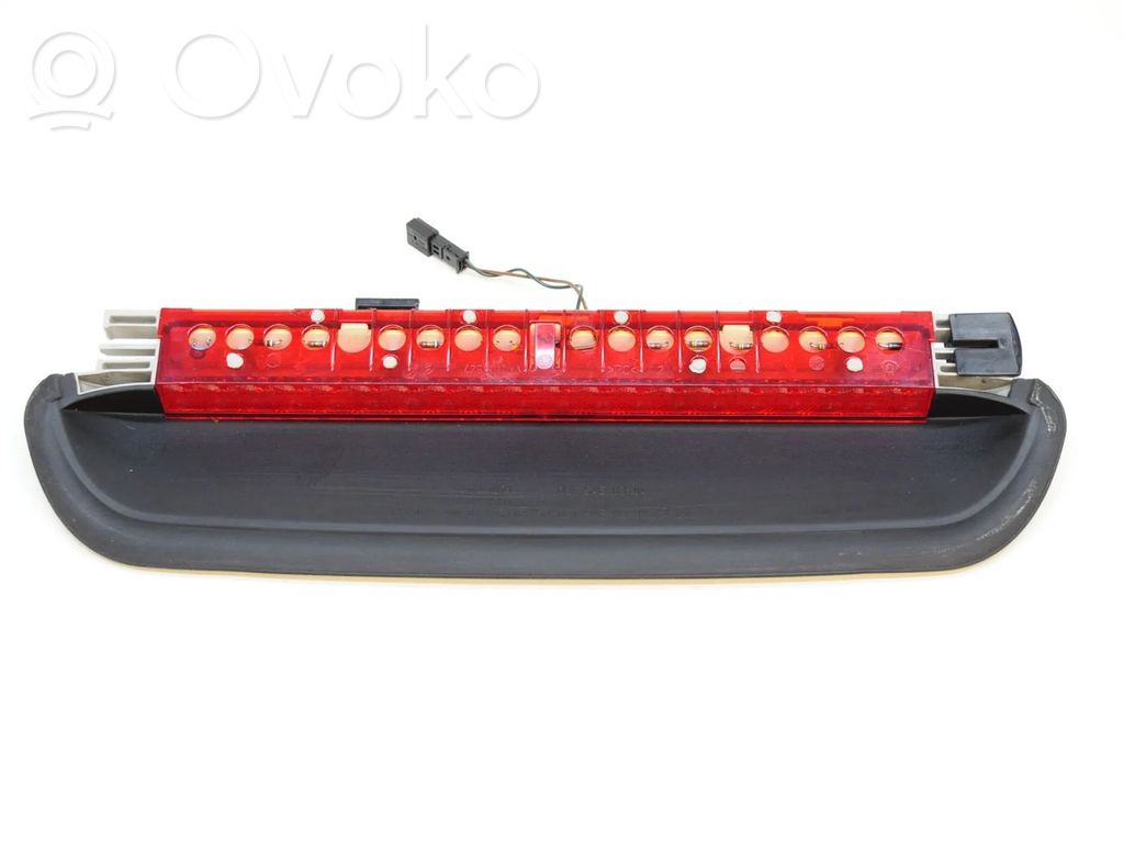 Luz de freno adicional/tercera   6946614