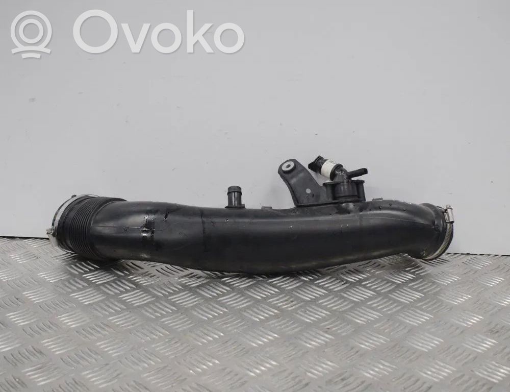 BMW X3 F25 Ilmanoton letku 