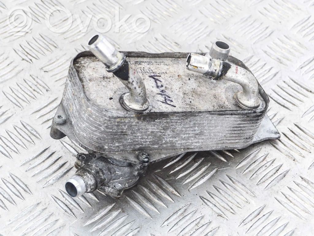 BMW 3 E92 E93 Dzinēja eļļas radiators 