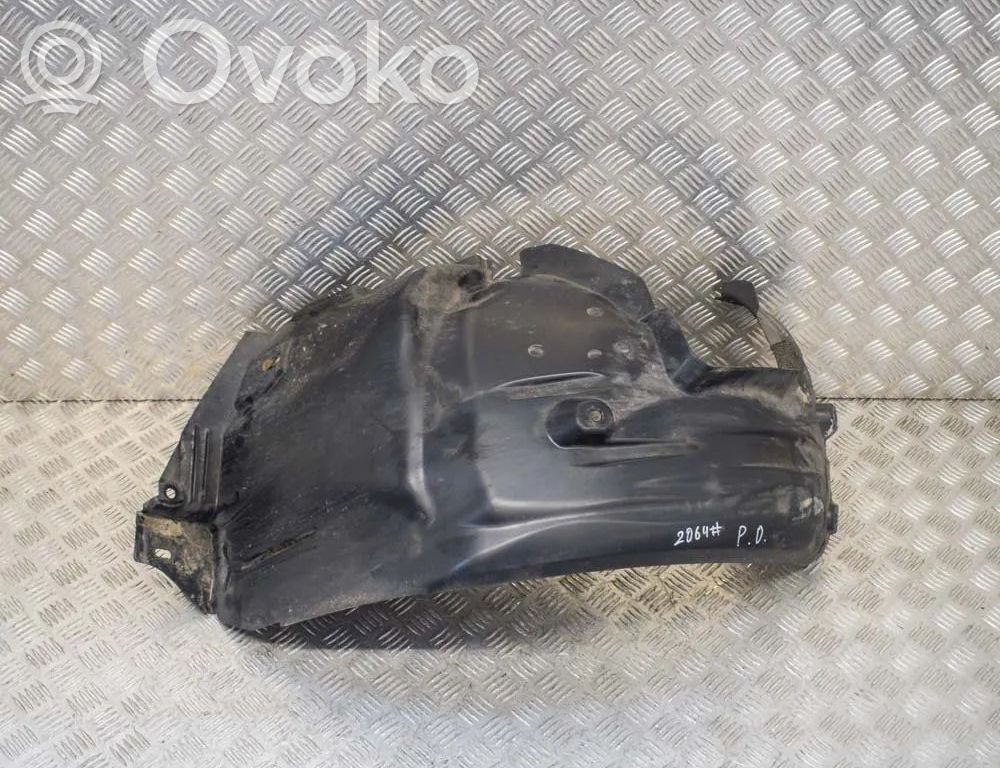 BMW 3 E92 E93 Подкрылок 