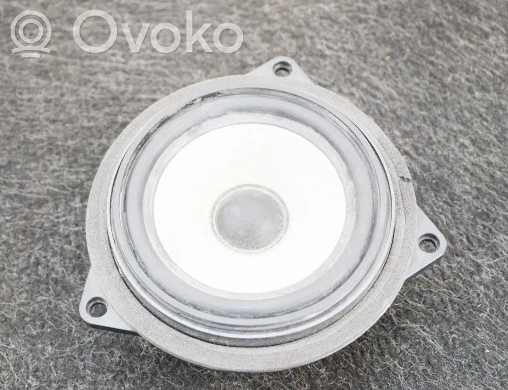 BMW 3 E90 E91 Front door speaker 