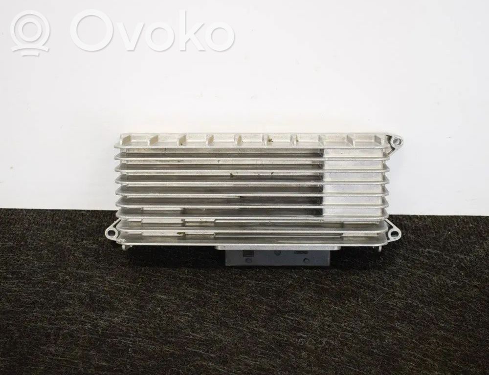Audi A5 8T 8F Amplificatore 