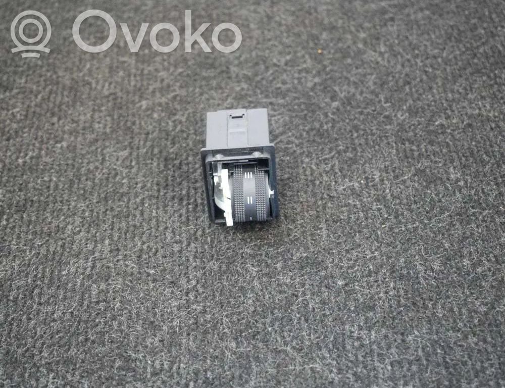 Audi A4 S4 B8 8K Muut laitteet 