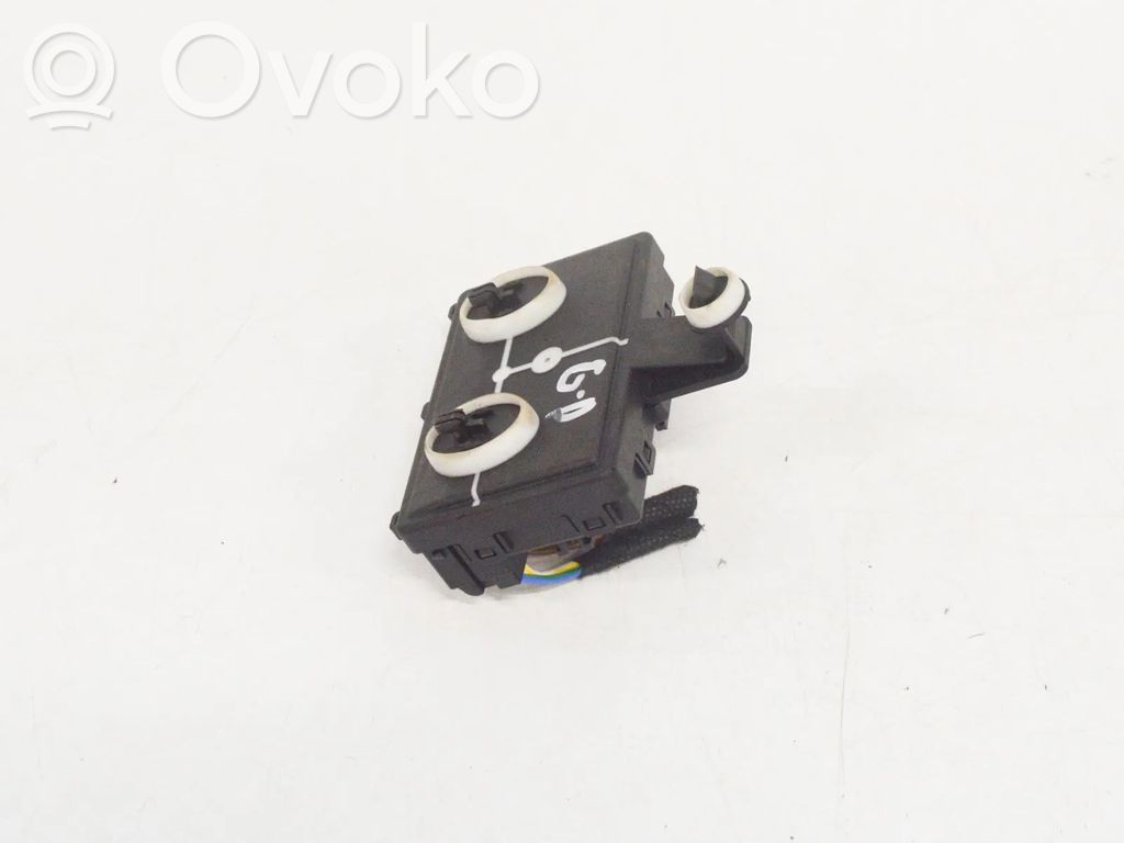 Audi A4 S4 B9 8W Unidad de control/módulo de la puerta 