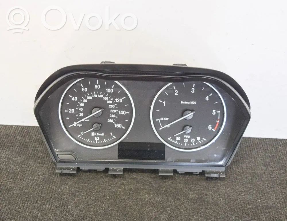BMW 1 F20 F21 Geschwindigkeitsmesser Cockpit