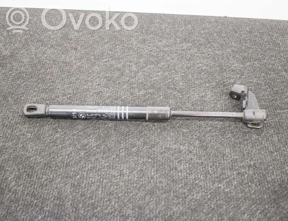 BMW 5 F10 F11 Siłownik maski przedniej 