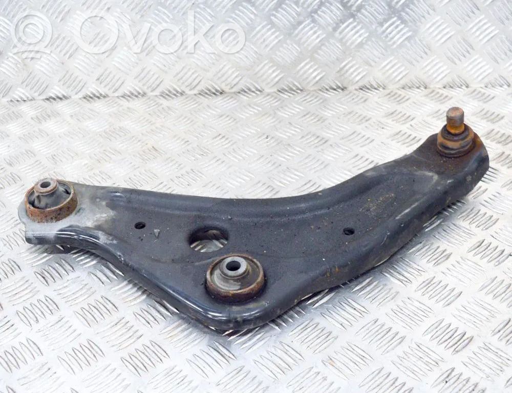 Nissan Qashqai Dakša 