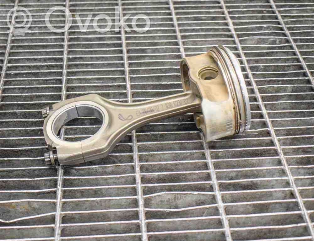 Piston   7840918,7838623