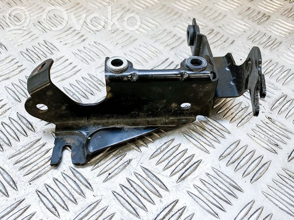 Dacia Sandero ABS pump bracket 