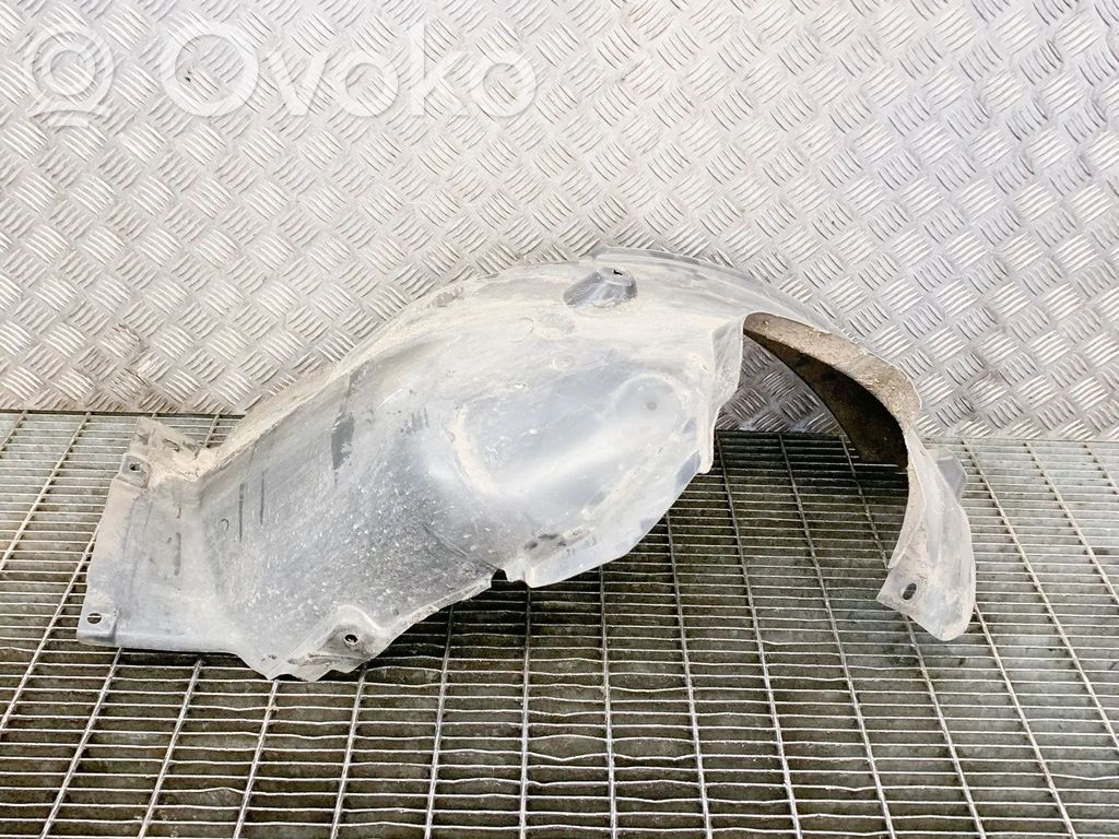 Front wheel arch liner splash guards   7207649