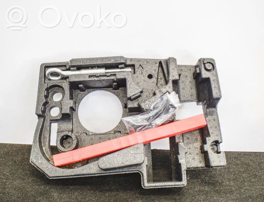 Volvo V40 Other trunk/boot trim element 