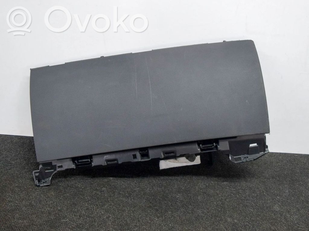 Tesla Model 3 Daiktadėžė 