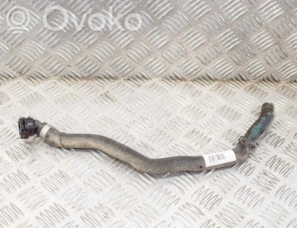BMW 2 F22 F23 Przewód / Wąż chłodnicy 