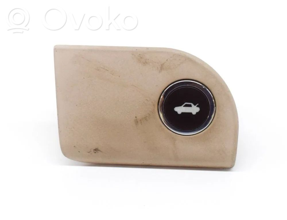 Tailgate/boot open switch button   68141864AA,10094024