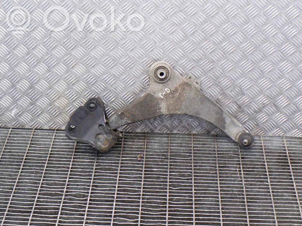 Volvo V60 Front lower control arm/wishbone 
