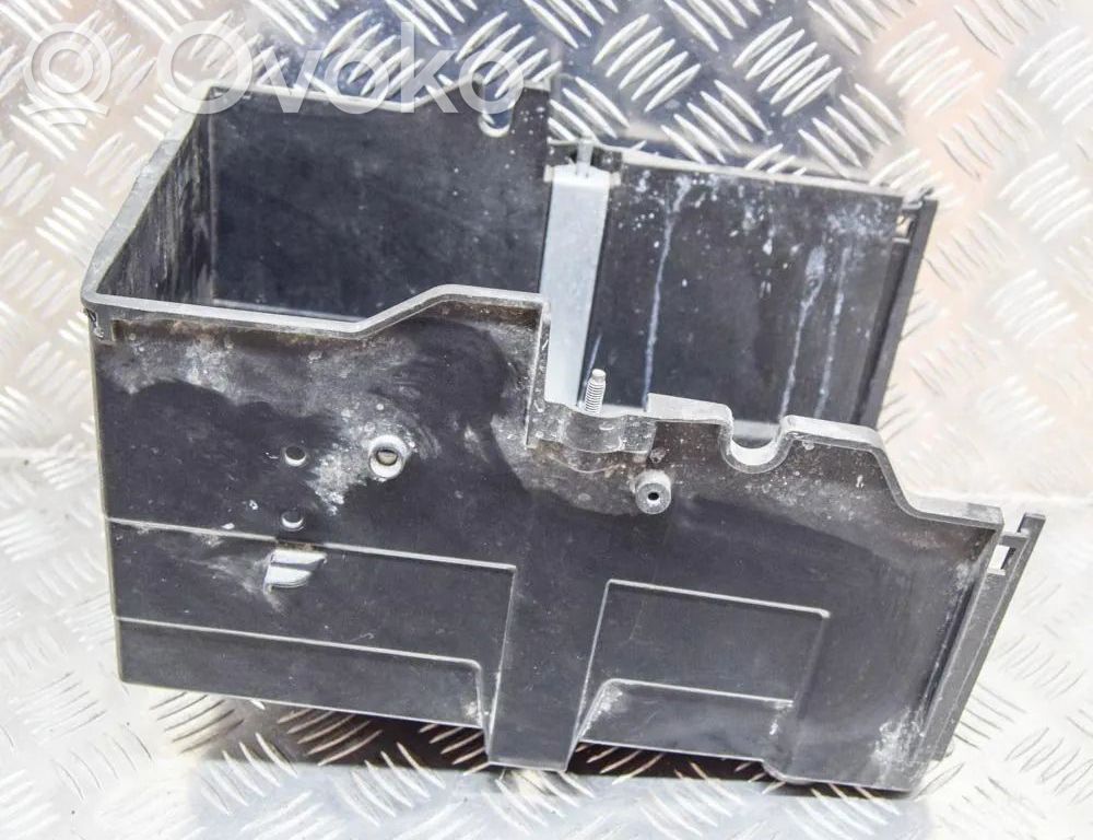 Akumuliatoriaus dėžė   AM5110723D
