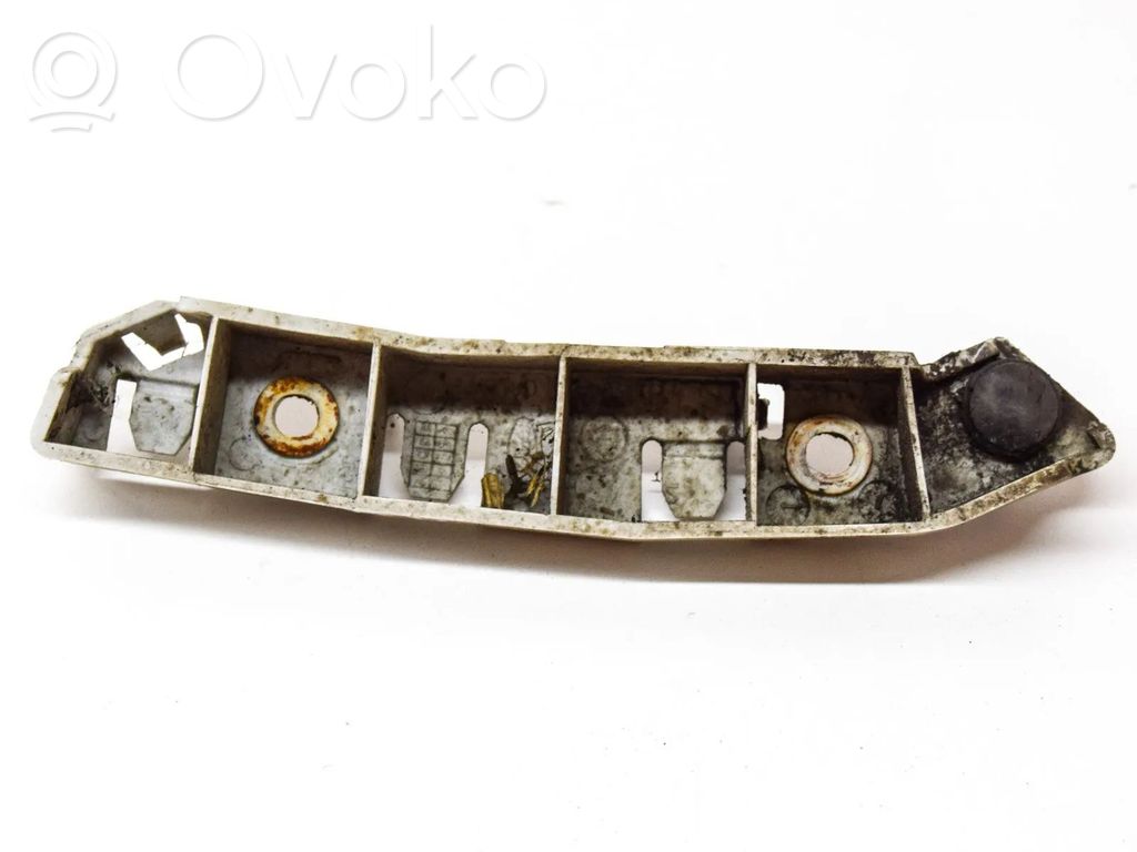 Front bumper mounting bracket   BM5117D958A