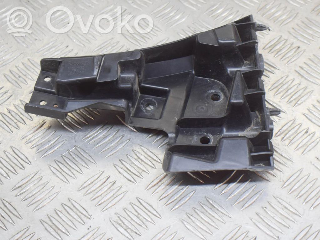 Volvo V60 Front bumper mounting bracket 