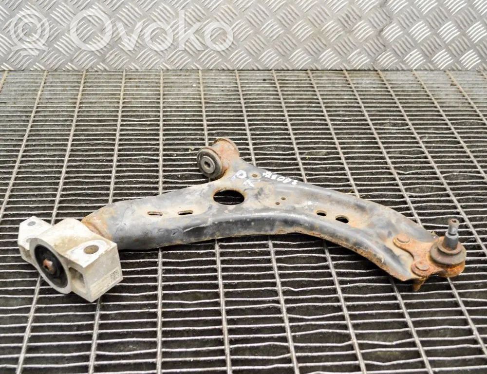 Volkswagen Golf VI Dakša 