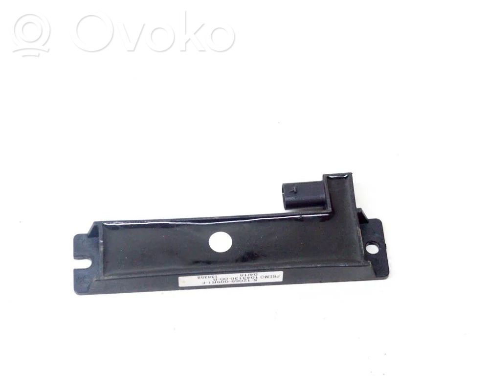 Tesla Model X Keyless system antenna 