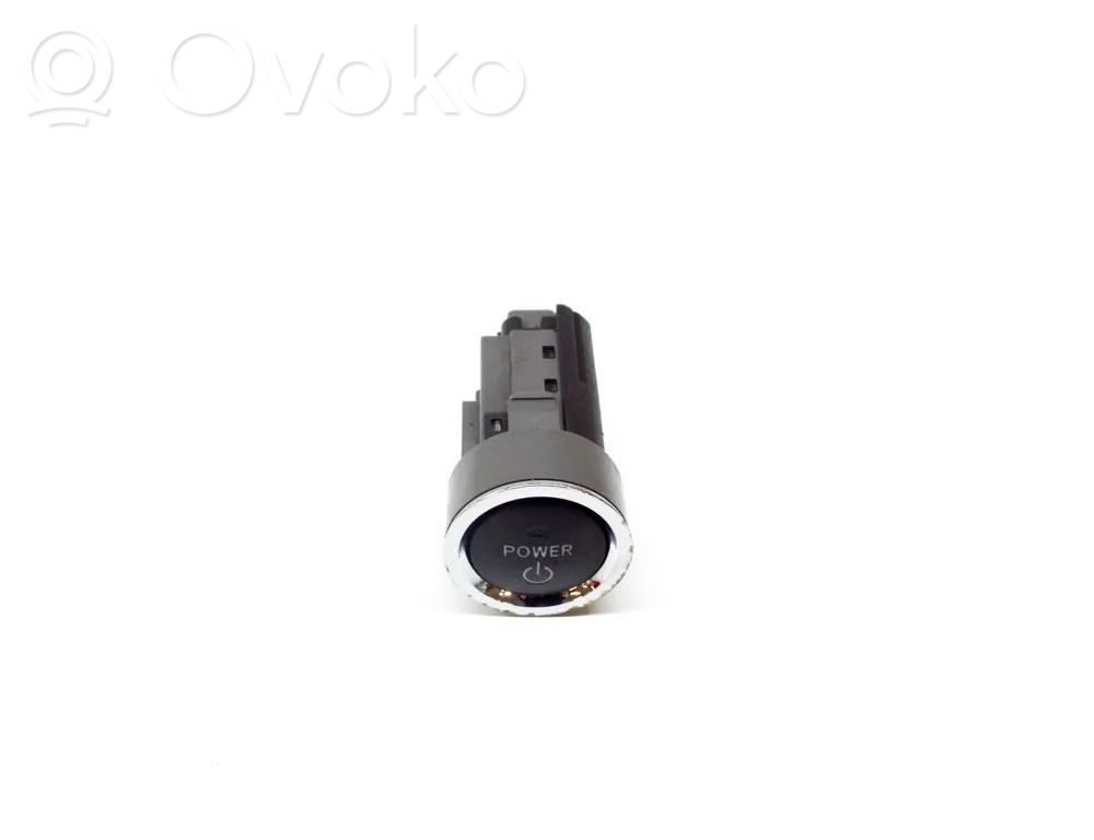 Toyota Prius (XW30) Interruptor de encendido/apagado del motor 