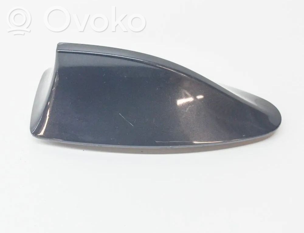 BMW 5 F10 F11 Copertura dell’antenna tetto (GPS) 