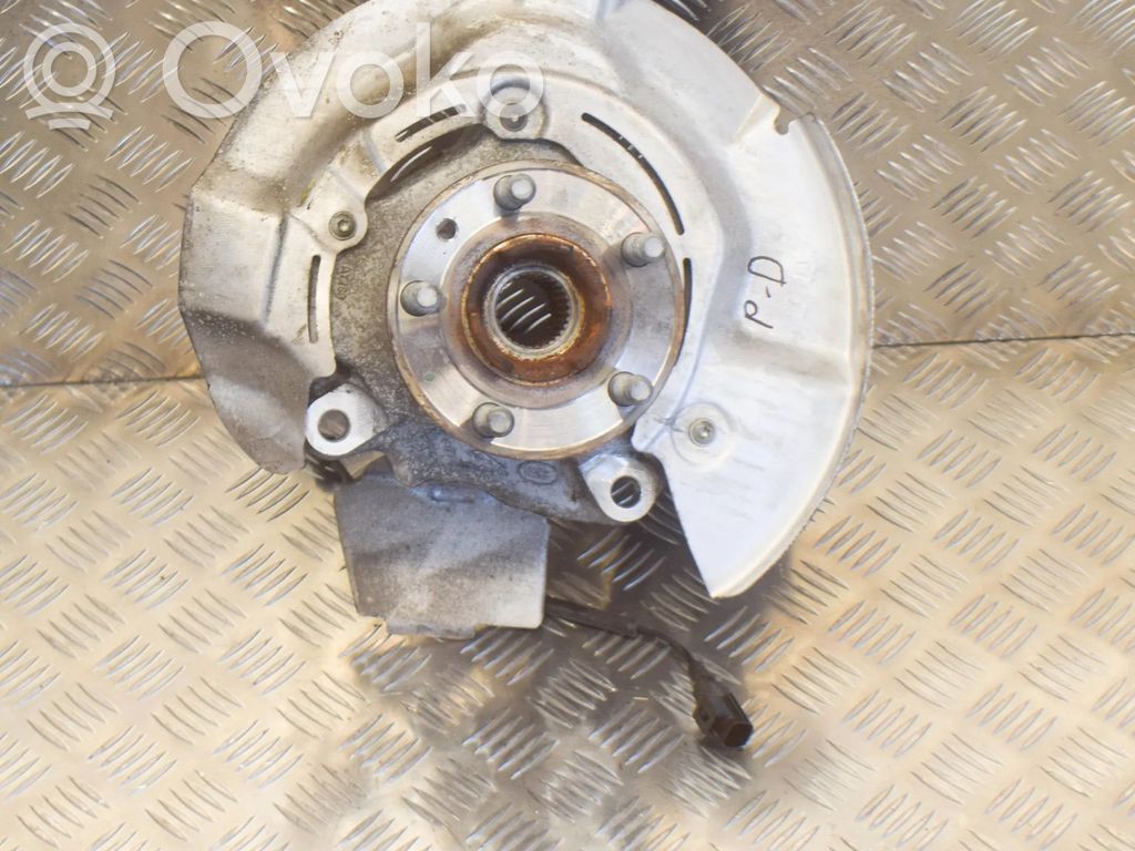 Priekinė stebulė   FK722K004BD,J9C33K206AB