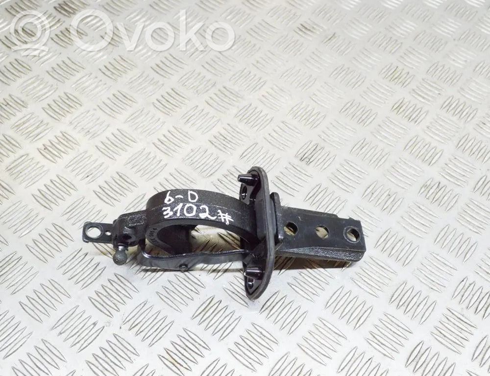 Volvo V70 Tailgate/trunk/boot hinge 