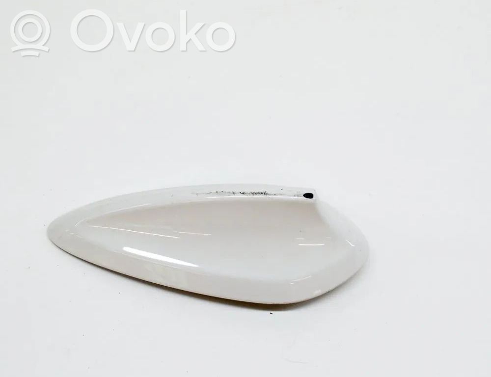 BMW 3 F30 F35 F31 Cubierta de la antena del techo (GPS)