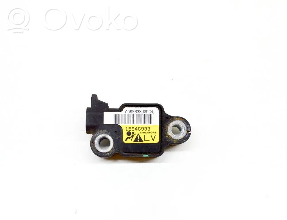 Czujnik uderzenia Airbag   15946933