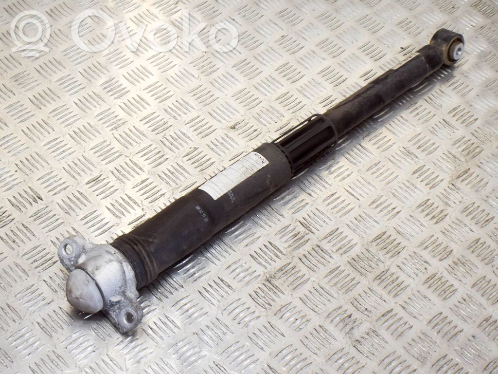 Volkswagen Golf VIII Amortyzator tylny 