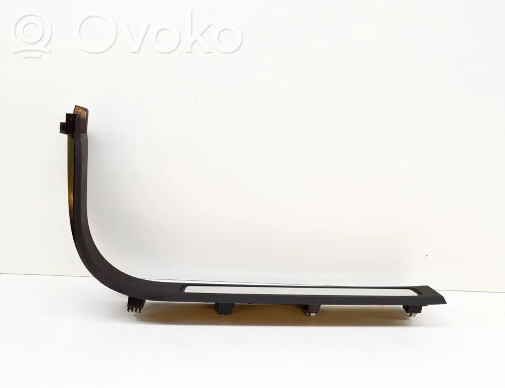 Volvo XC60 Pilar (A) 